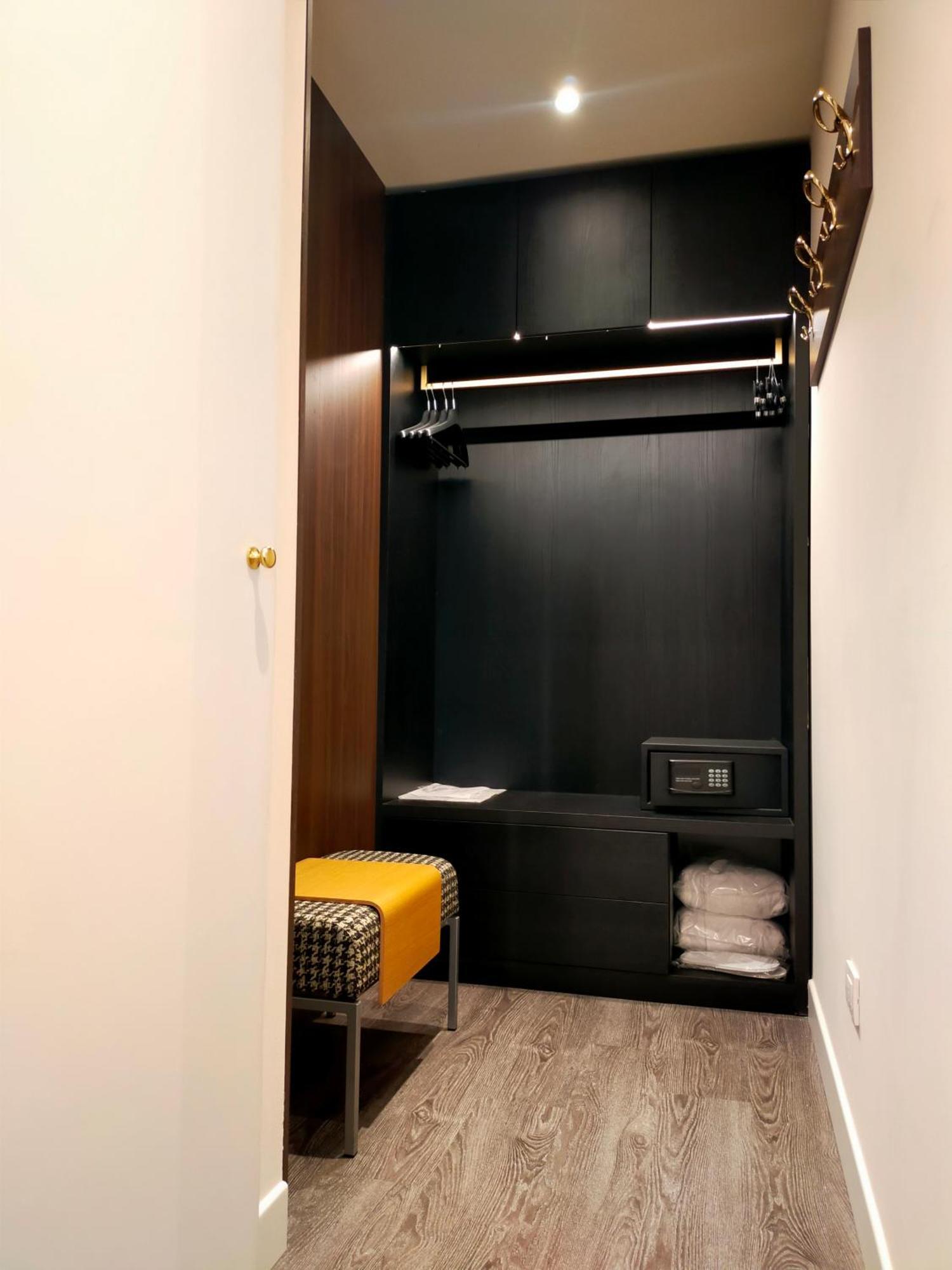 Hotel The Sydney Bolonia